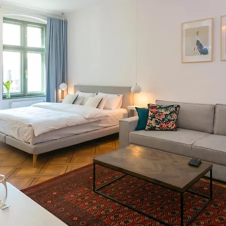 Provenir Strzelecka 25 Poznań