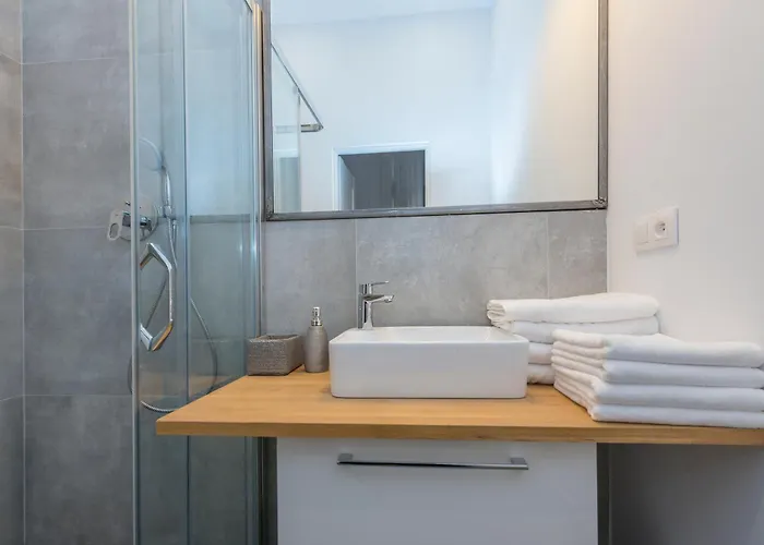 Provenir Strzelecka 25 Poznan