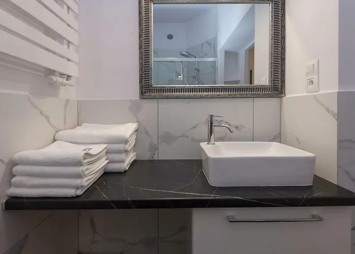 Provenir Strzelecka 25 Poznan