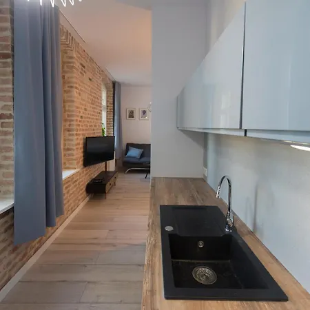 Provenir Strzelecka 25 Poznan