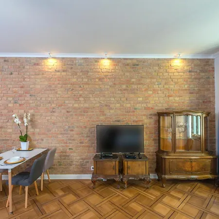 Provenir Strzelecka 25 Poznaň