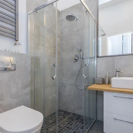 Provenir Strzelecka 25 Апартаменти Познань